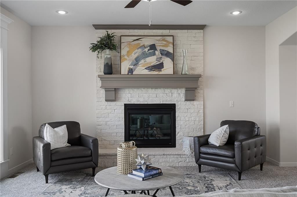 11448 S Langley Street — photo 12