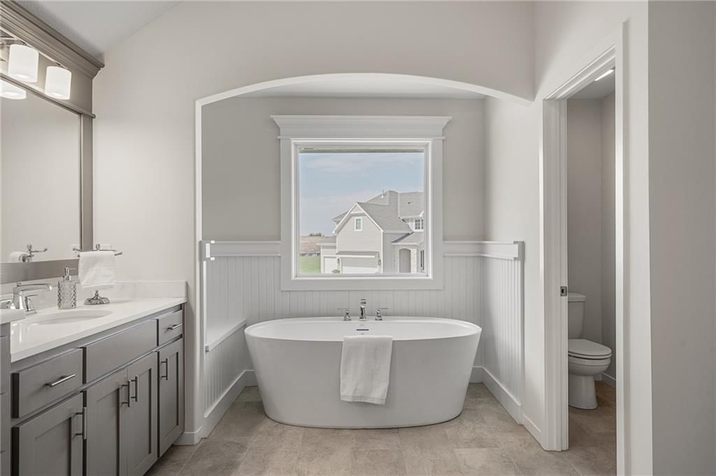 11448 S Langley Street — photo 35
