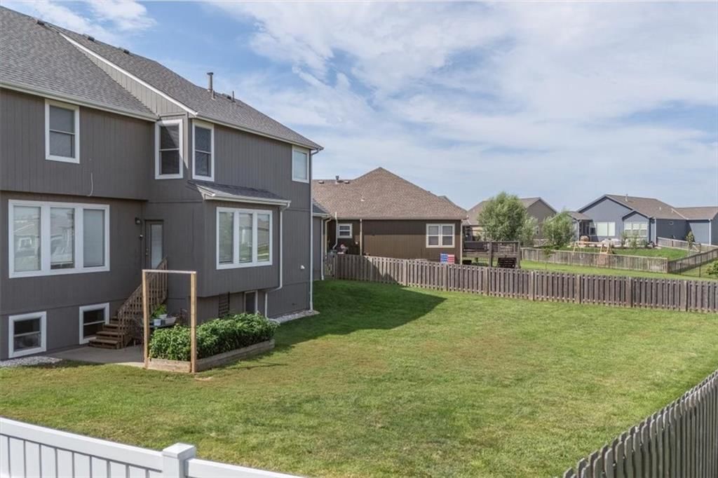 Photo 7 of 29 - 800 Stablewood Circle