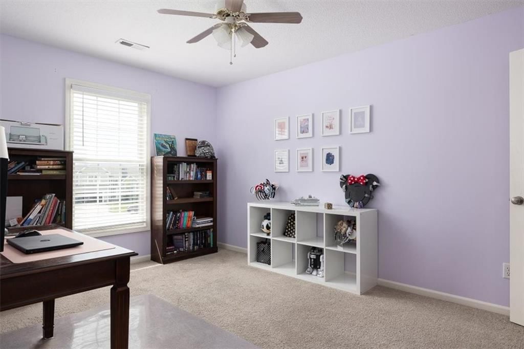 Photo 17 of 29 - 800 Stablewood Circle
