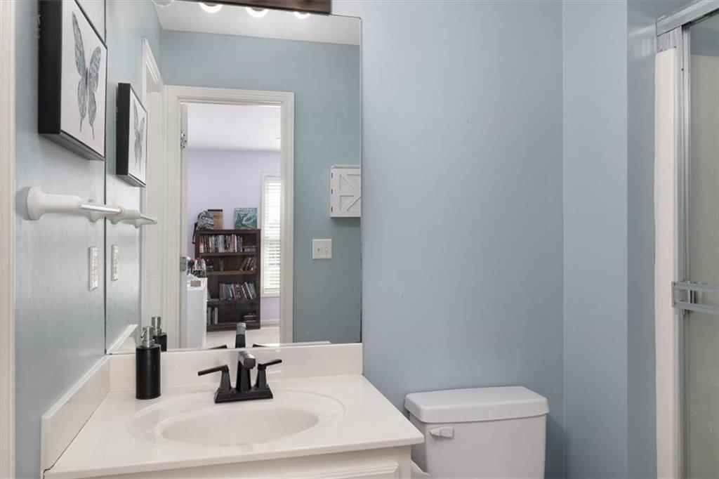 Photo 18 of 29 - 800 Stablewood Circle