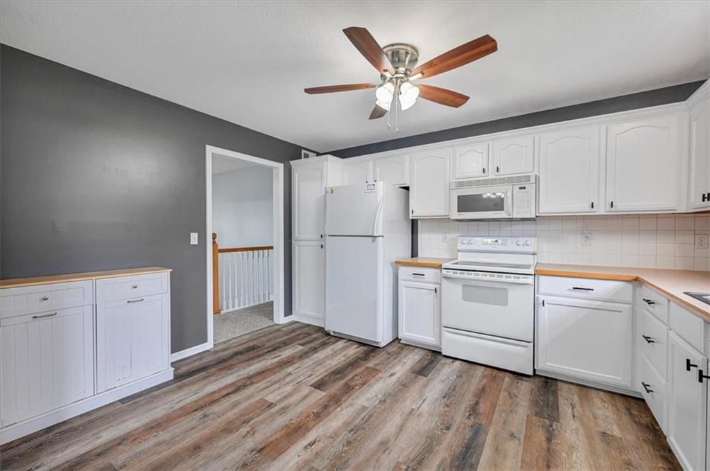 Photo 8 of 28 - 4415 Garland Street