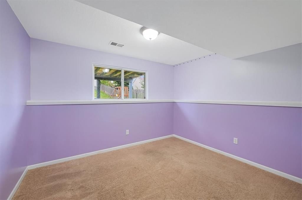 Photo 21 of 28 - 4415 Garland Street