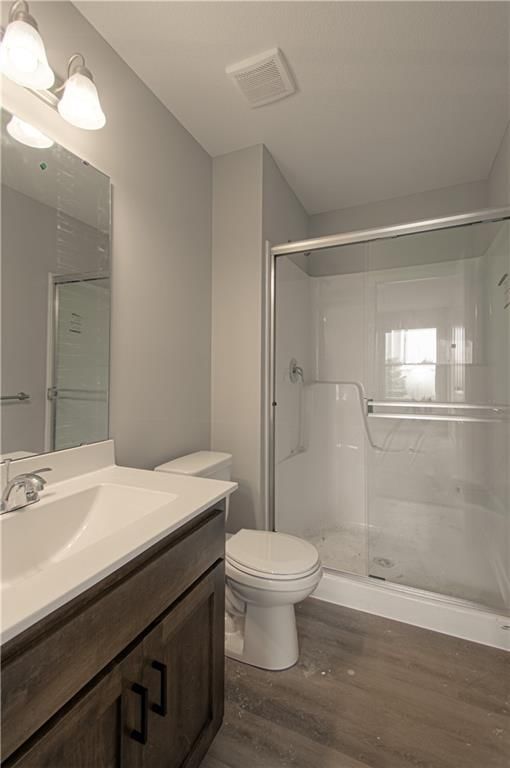 Photo 15 of 27 - 20935 E 8th Street S