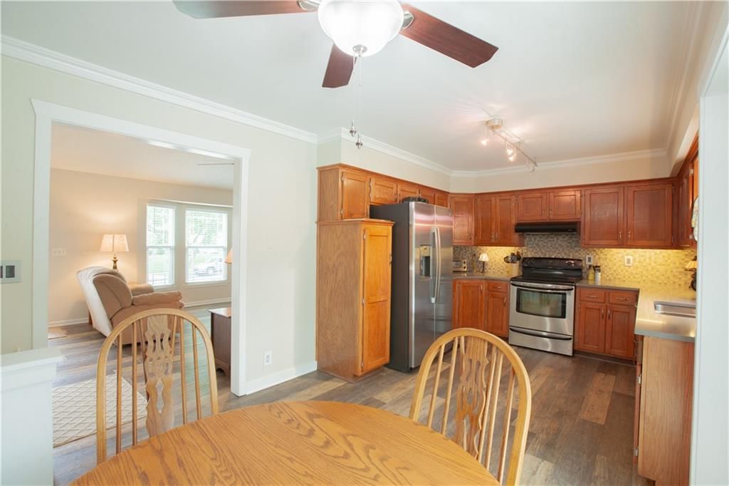 14913 W 149th Street — photo 7