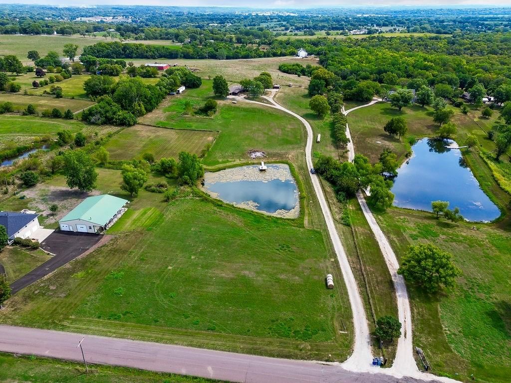 Photo 11 of 47 - 15028 150th Street