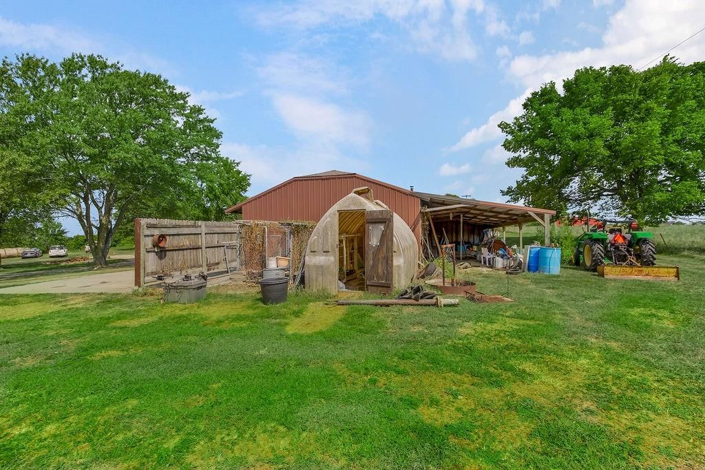 Photo 14 of 47 - 15028 150th Street