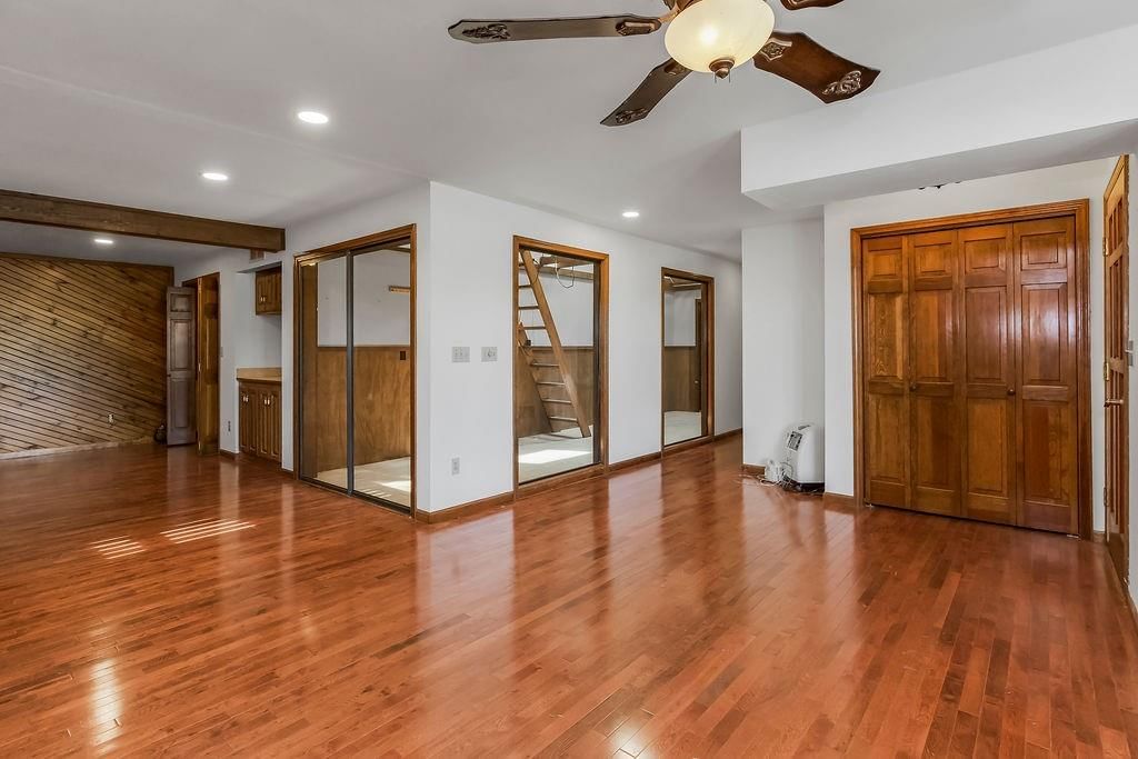 Photo 21 of 47 - 15028 150th Street