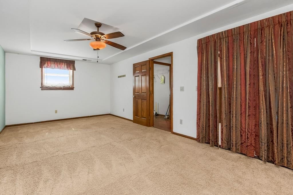 Photo 31 of 47 - 15028 150th Street