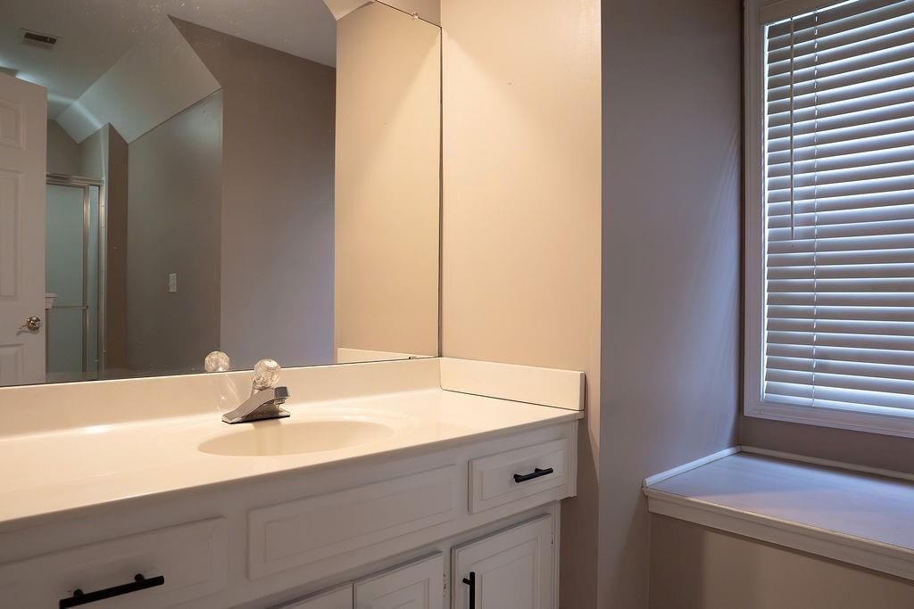 4308 NE 61st Court — photo 23