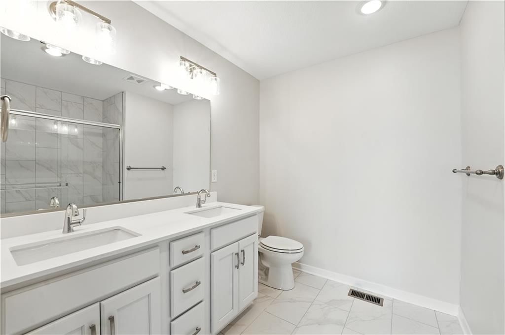 709 Glenn Circle — photo 21