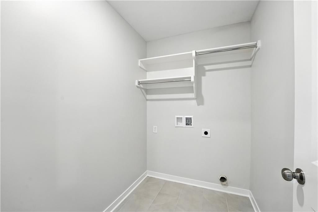 709 Glenn Circle — photo 24
