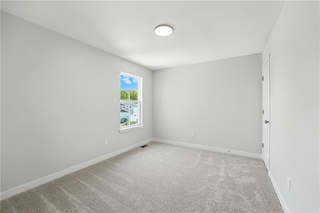 709 Glenn Circle — photo 26