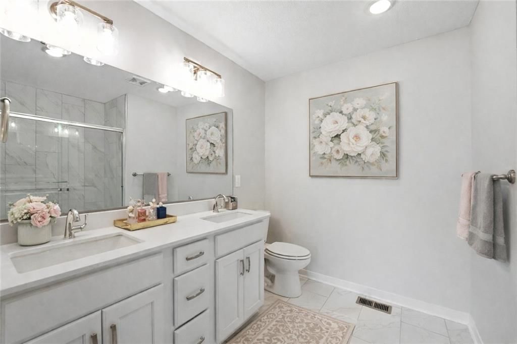 709 Glenn Circle — photo 27