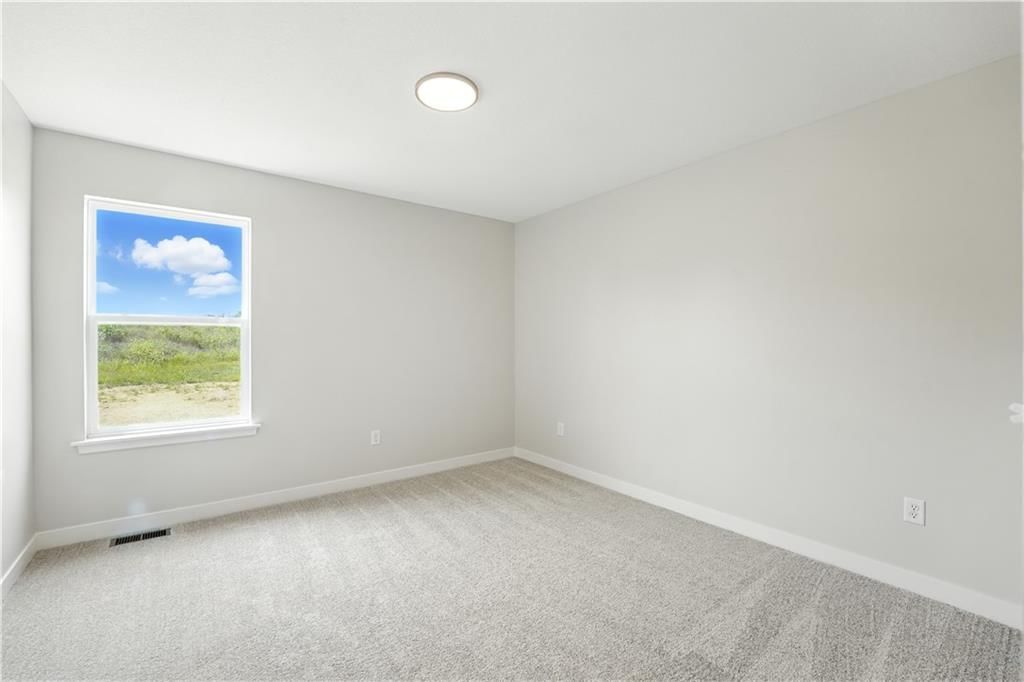 709 Glenn Circle — photo 31