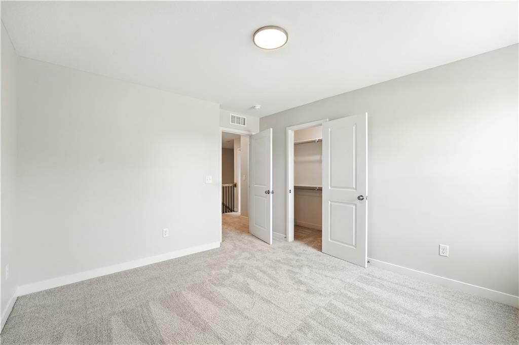 709 Glenn Circle — photo 32