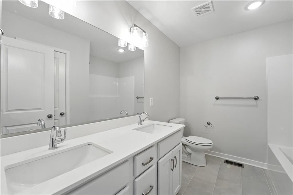 709 Glenn Circle — photo 33