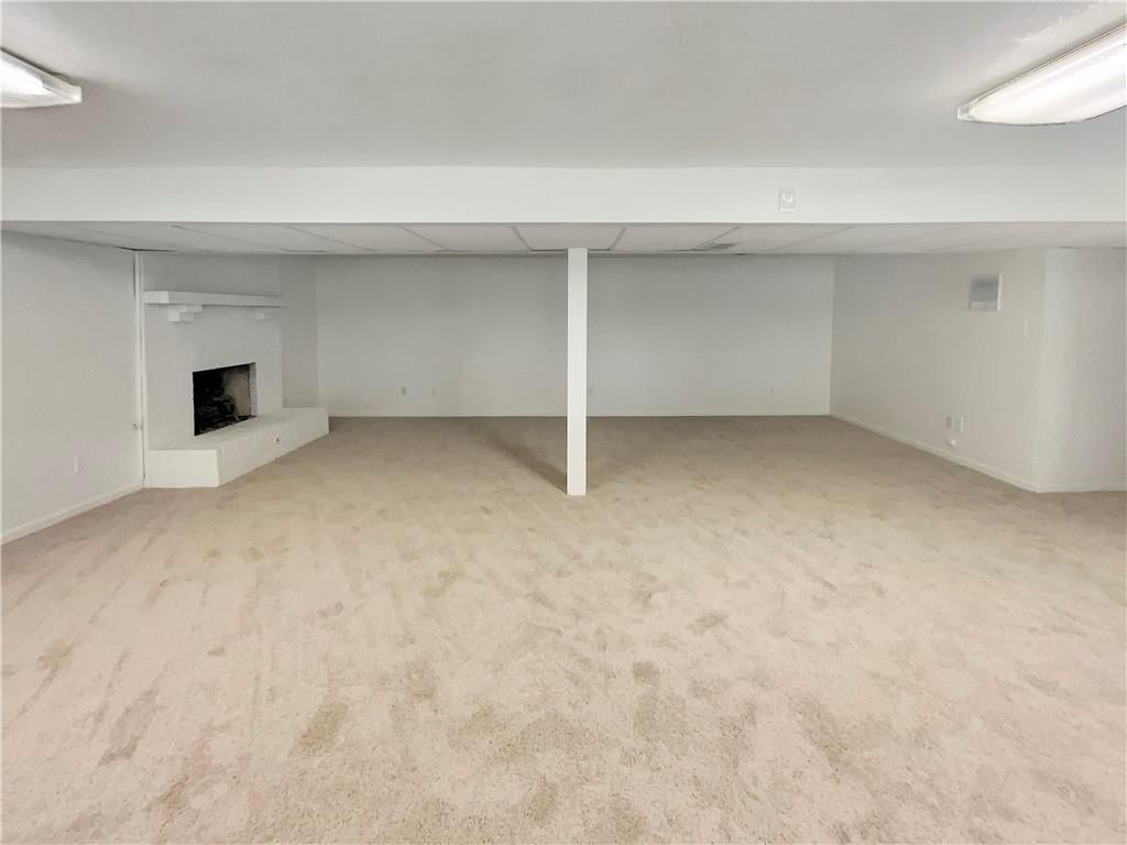 2100 Thunderbird Drive — photo 14