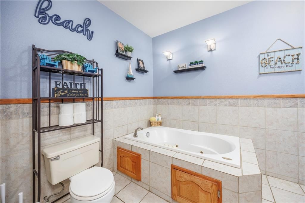 Photo 14 of 48 - 1520 N 8th Street