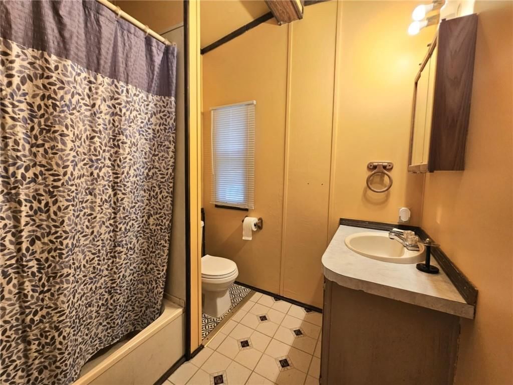 103 W Willow Street — photo 13