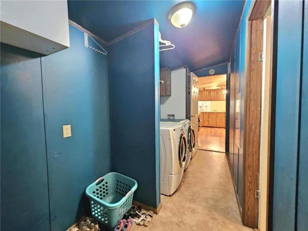 103 W Willow Street — photo 17