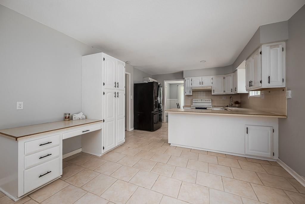 Photo 11 of 45 - 24131 126th Street