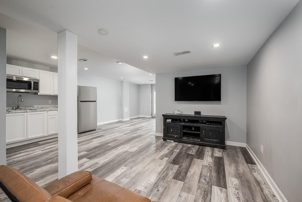 Photo 26 of 45 - 24131 126th Street