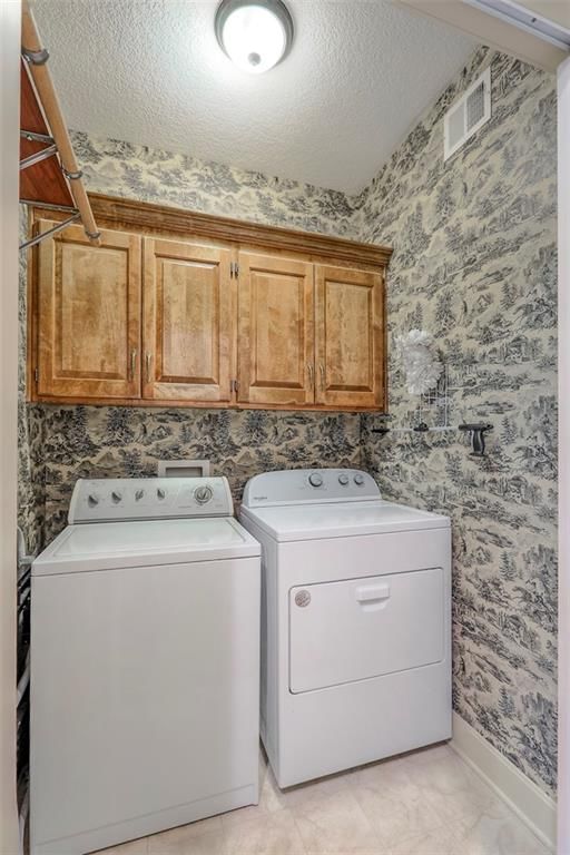 2737 S BRECKENRIDGE Drive — photo 34