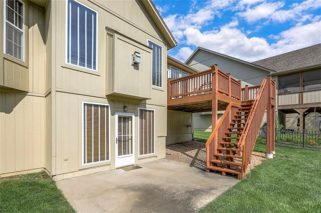 2737 S BRECKENRIDGE Drive — photo 41