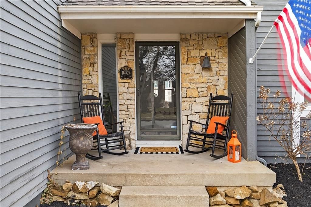 16024 W Beckett Lane — photo 4