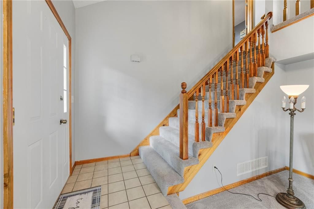 603 N Sycamore Street — photo 4