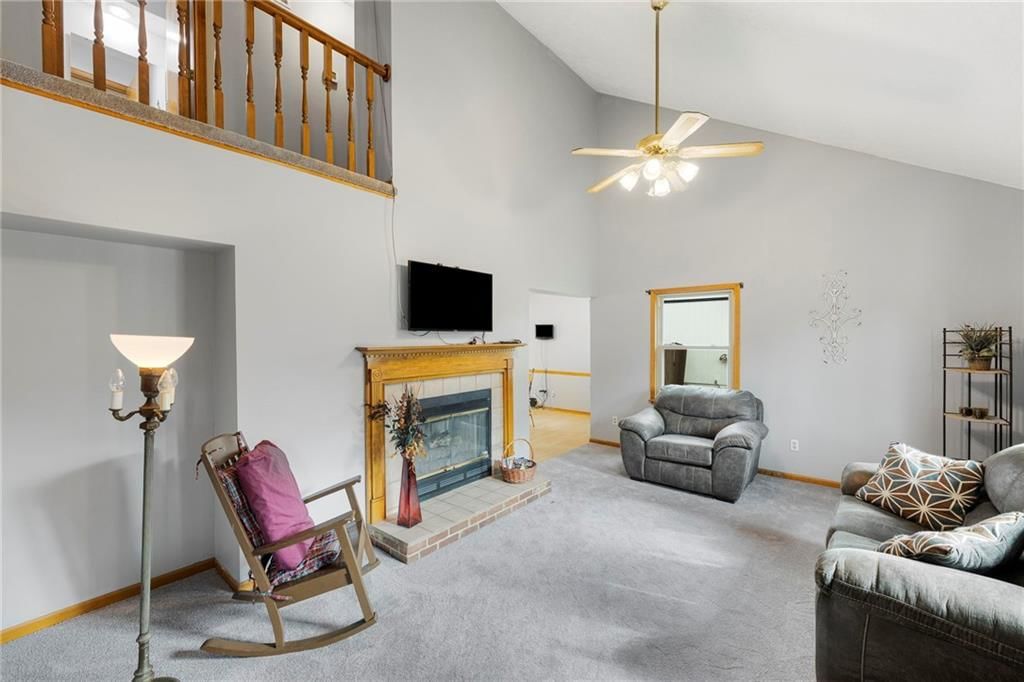 603 N Sycamore Street — photo 6