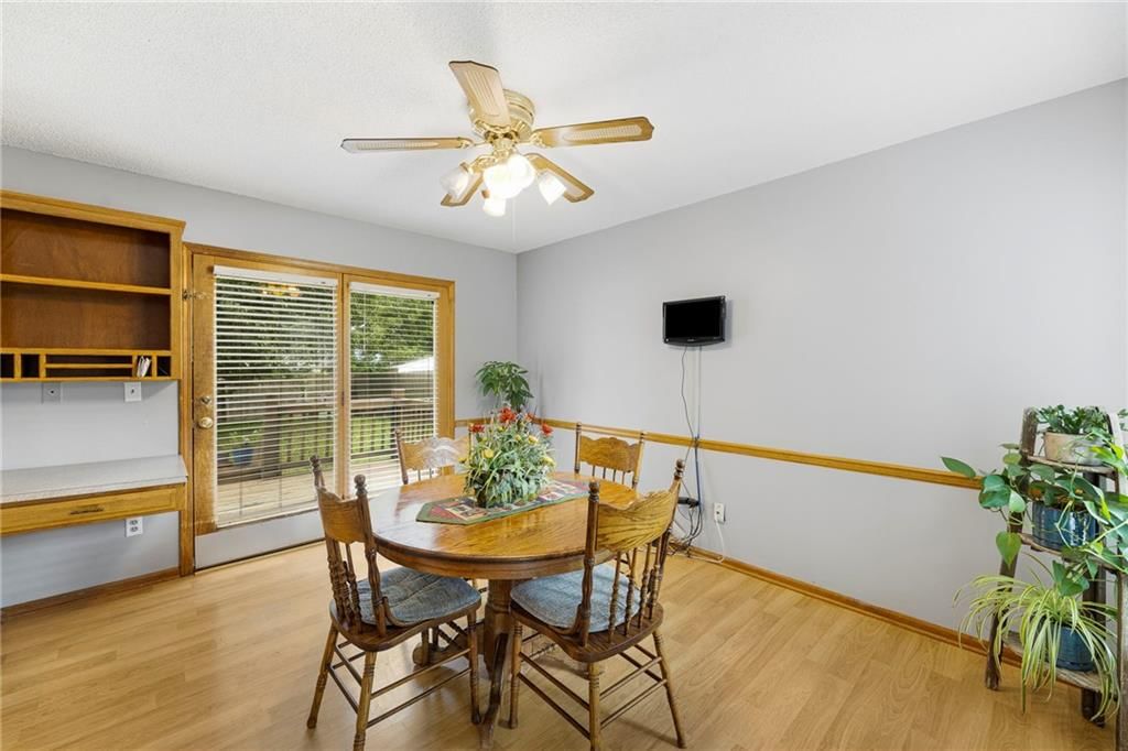 603 N Sycamore Street — photo 9