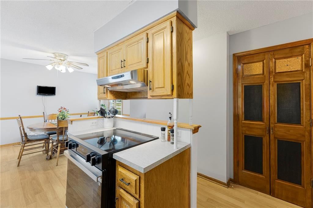603 N Sycamore Street — photo 13