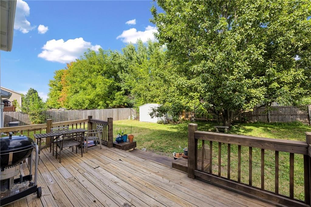 603 N Sycamore Street — photo 26