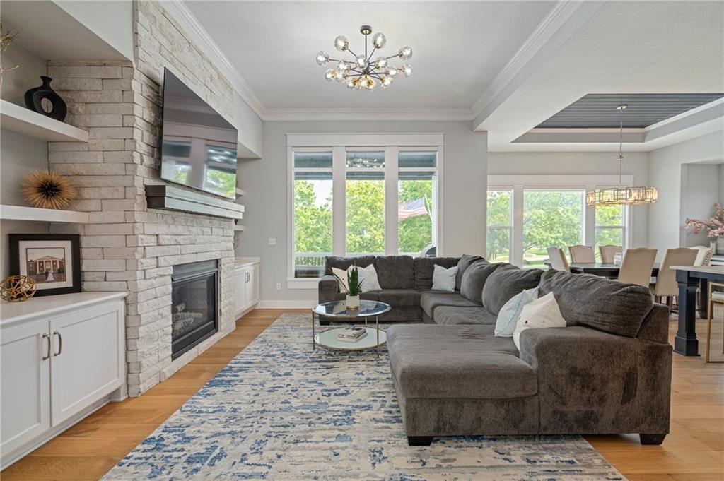 18309 Monrovia Street — photo 13