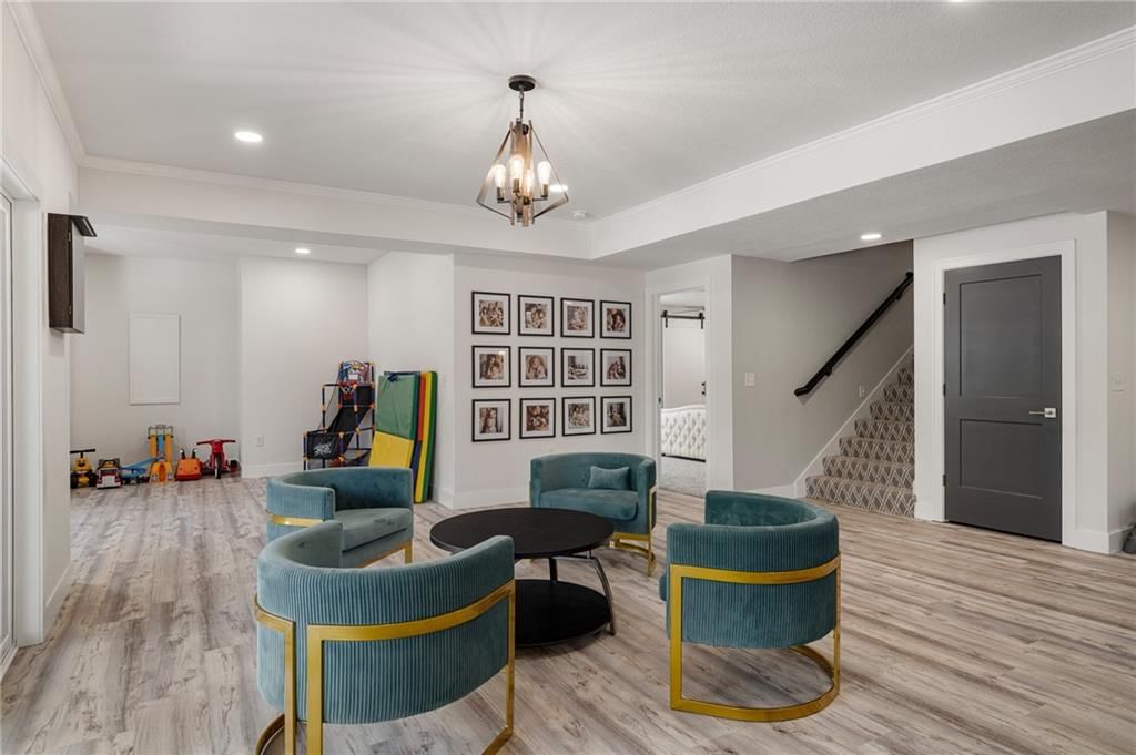 18309 Monrovia Street — photo 58