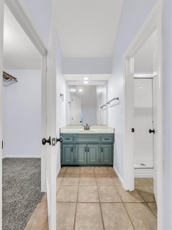 801 NE FAIRWAY HOMES Court — photo 13