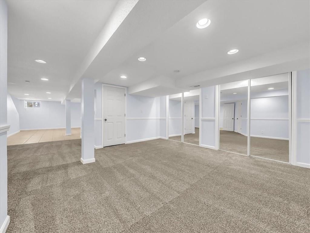 801 NE FAIRWAY HOMES Court — photo 18