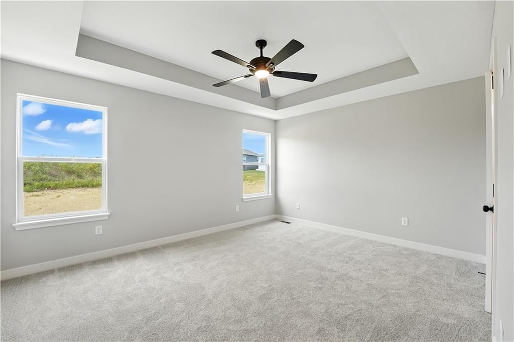 707 Glenn Circle — photo 13