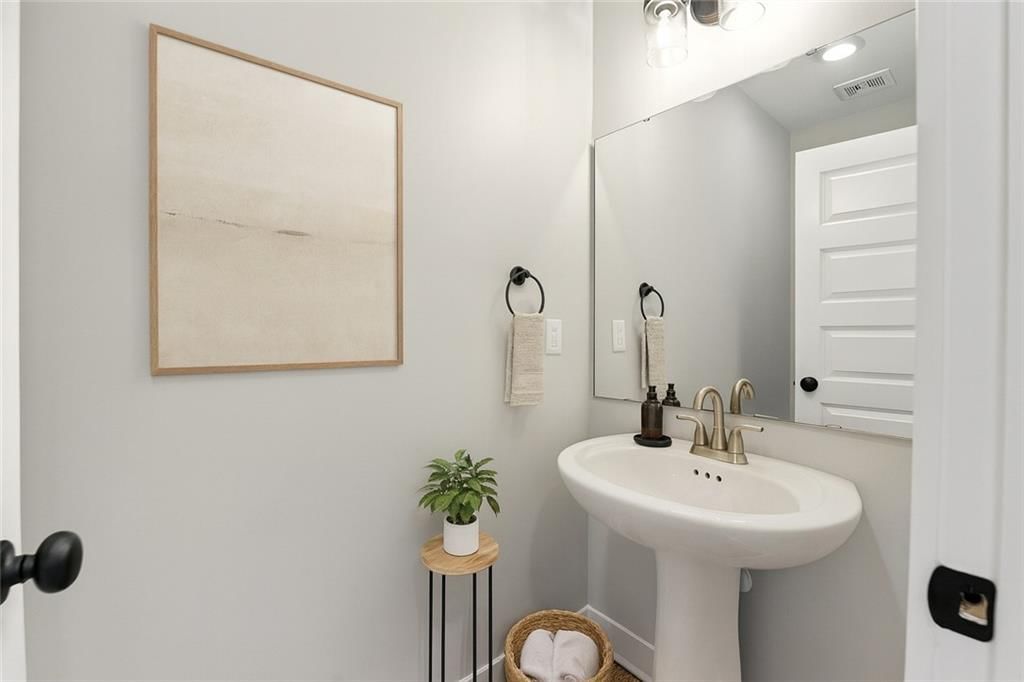 707 Glenn Circle — photo 22