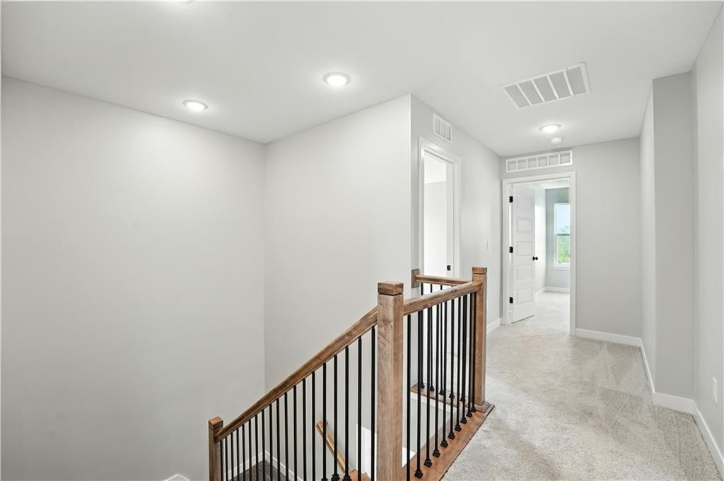 707 Glenn Circle — photo 23