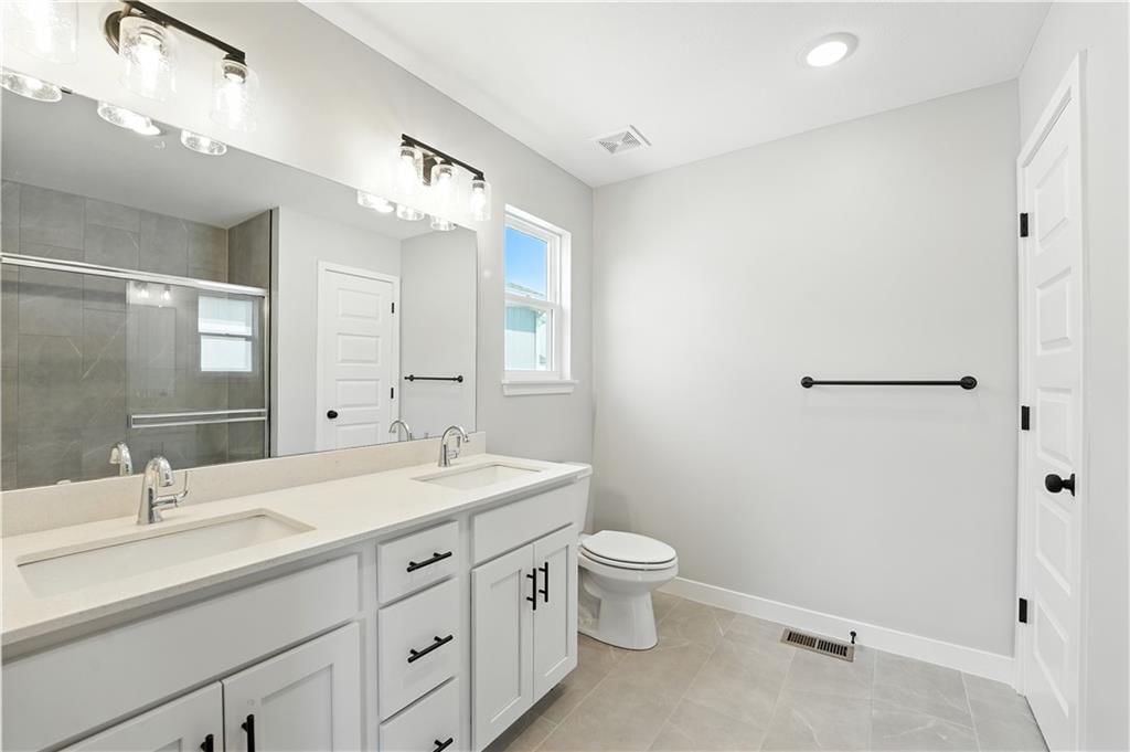 707 Glenn Circle — photo 25