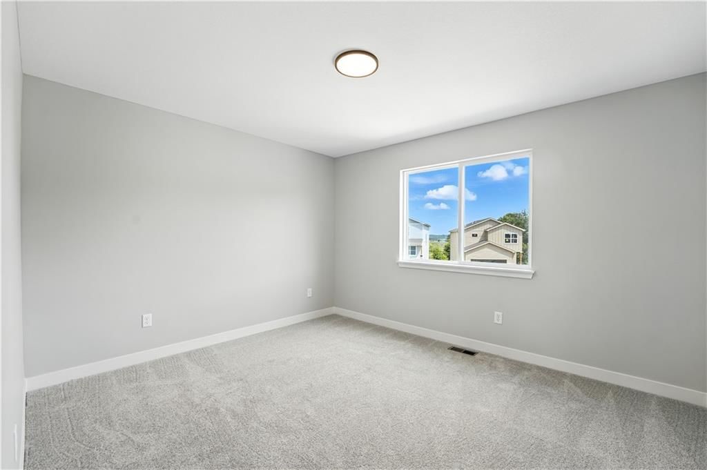 707 Glenn Circle — photo 27