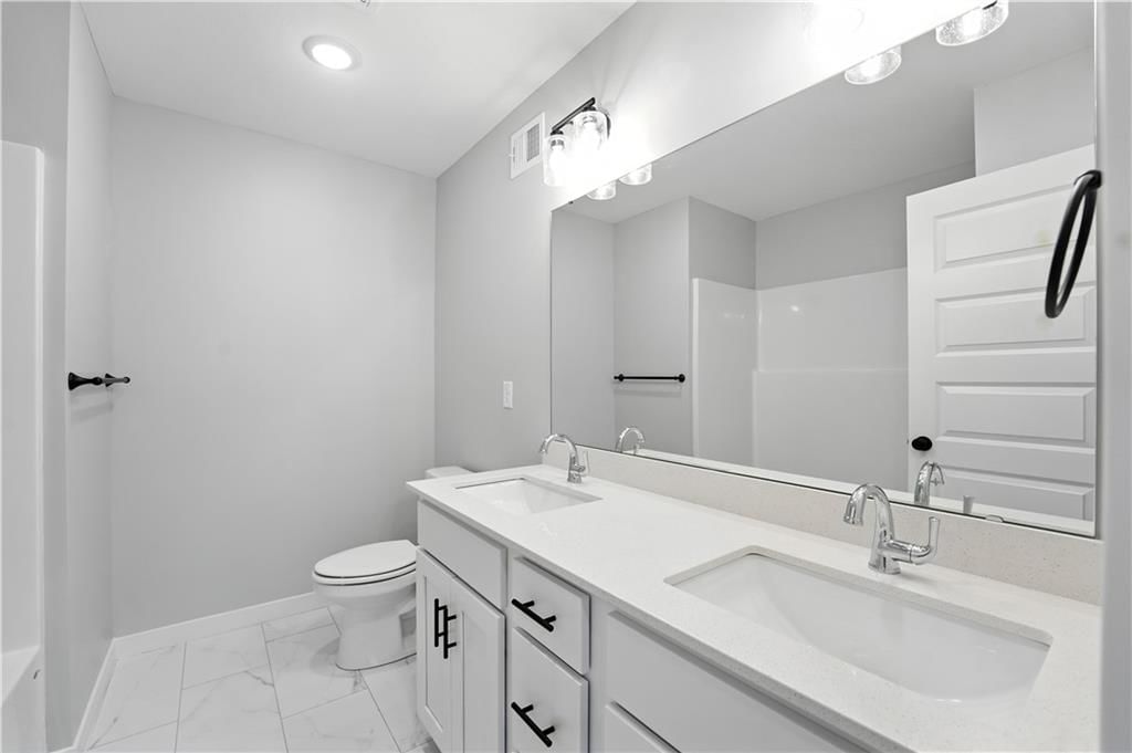 707 Glenn Circle — photo 29