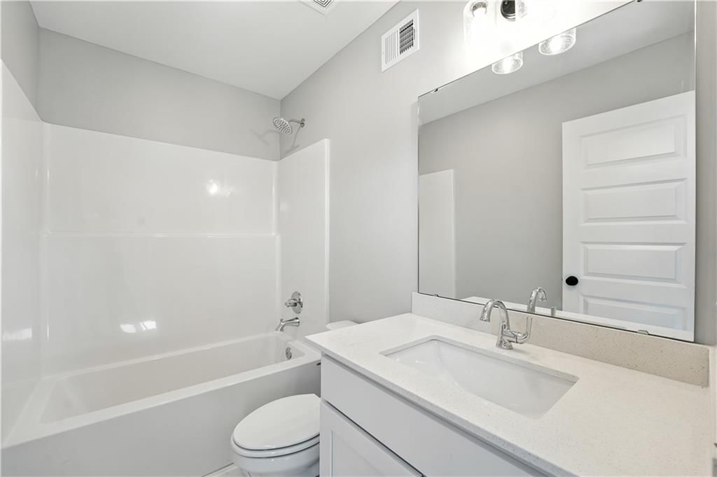 707 Glenn Circle — photo 33