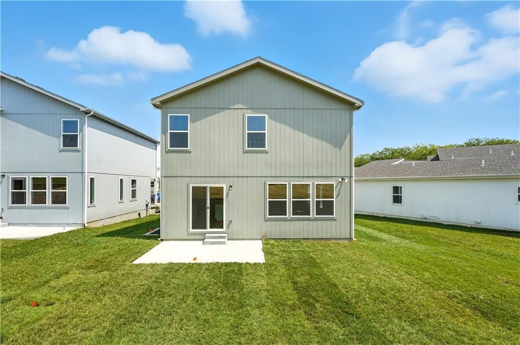 707 Glenn Circle — photo 37