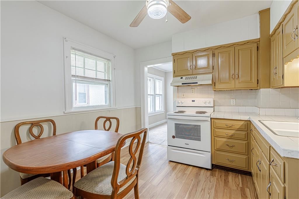 2230 E Gregory Boulevard — photo 18