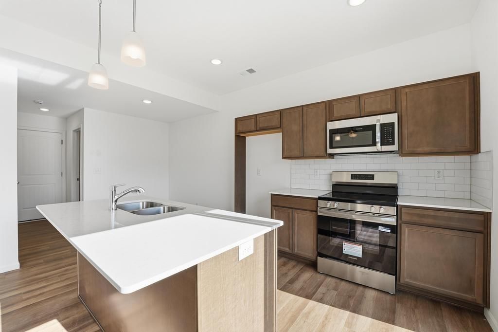 27003 E Oak View Drive — photo 5