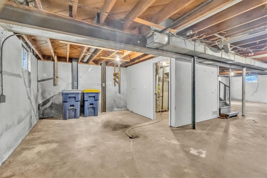 Photo 21 of 28 - 4641 N Brighton Avenue
